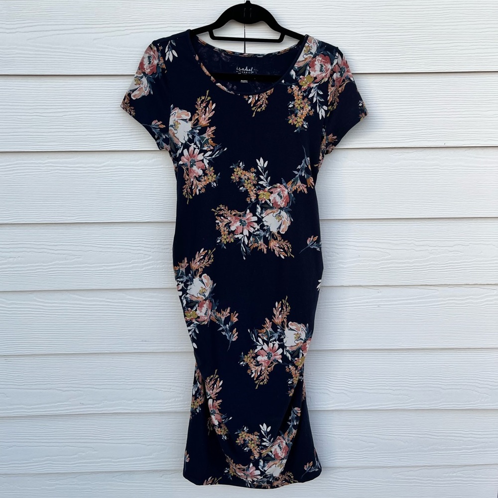Isabel Maternity by Ingrid & Isabel Size M Floral Maternity Dress